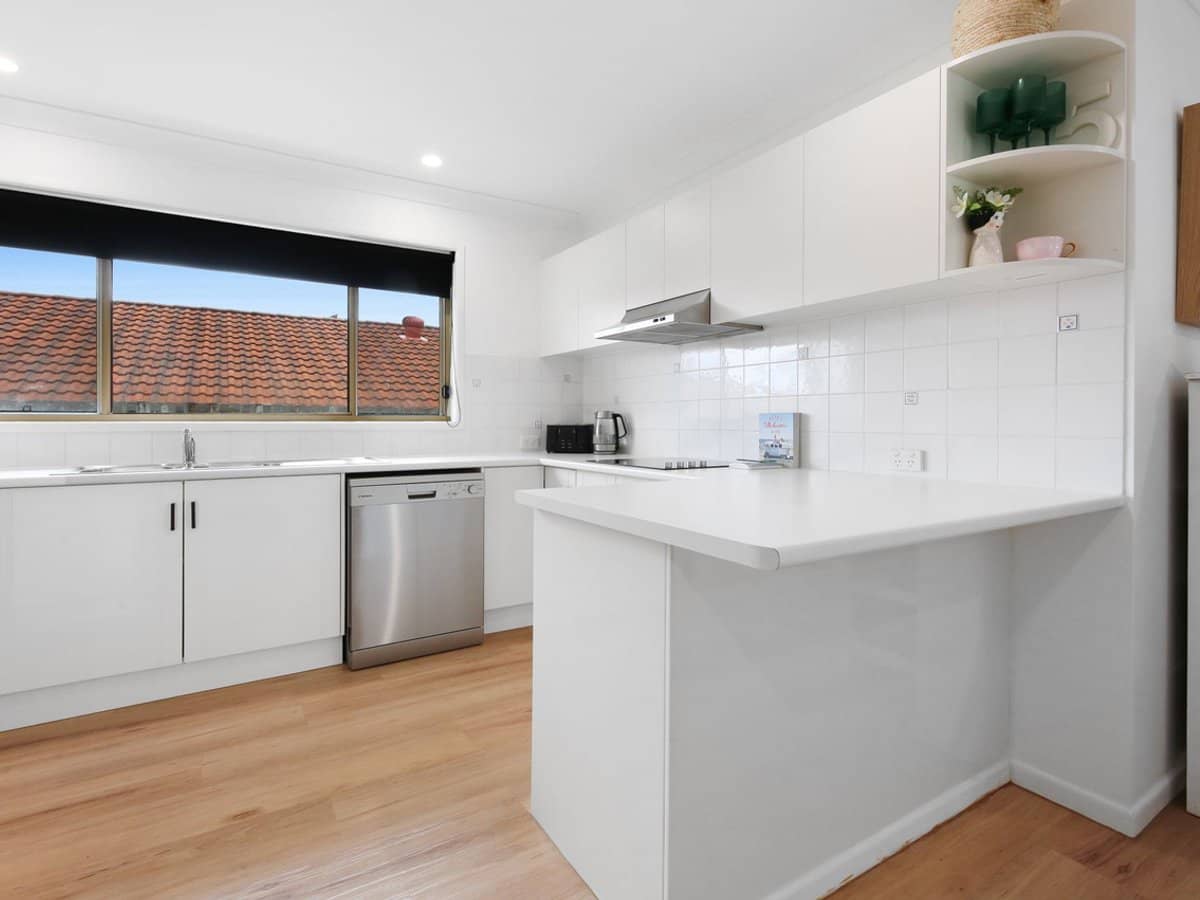 8 Chute Street, Mudgeeraba - Thumbnail 4