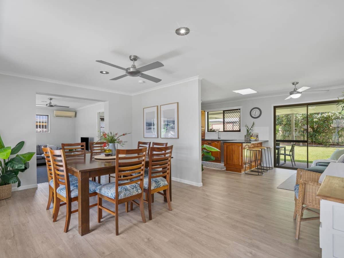 50 Robert Stanley Drive, MOUNT WARREN PARK - Thumbnail 9