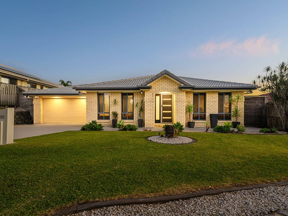 10 Govett Street, PACIFIC PINES - Thumbnail 29