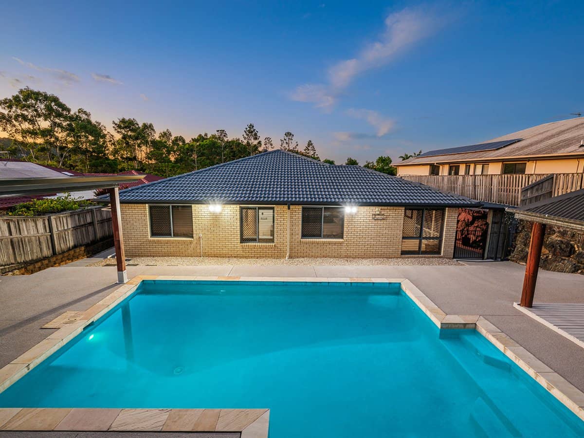 10 Govett Street, PACIFIC PINES - Thumbnail 30