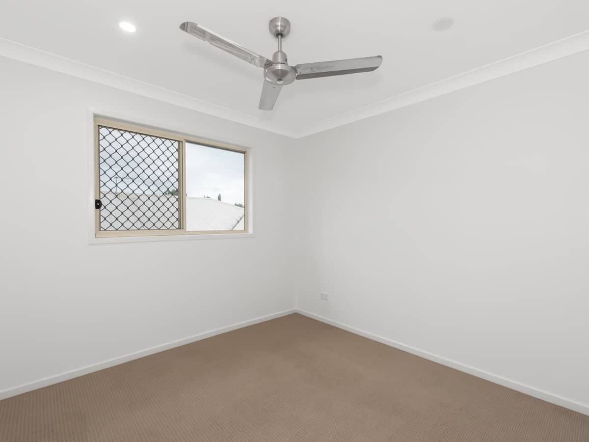 25 Milbrook Crescent, PIMPAMA - Thumbnail 14