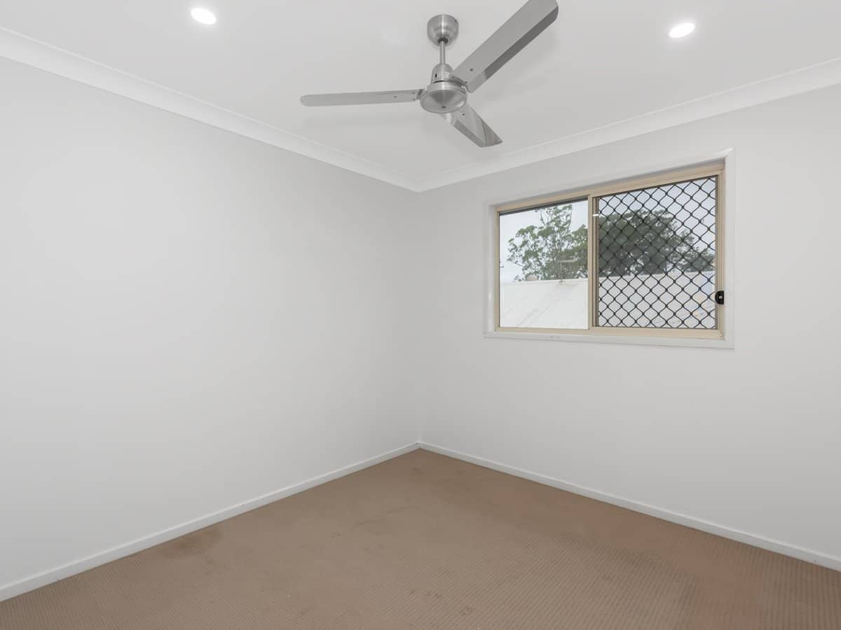 25 Milbrook Crescent, PIMPAMA - Thumbnail 16