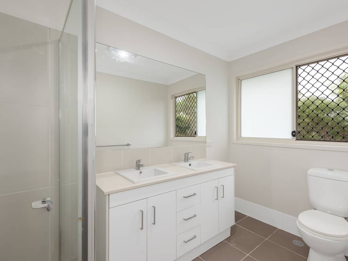 25 Milbrook Crescent, PIMPAMA - Thumbnail 20