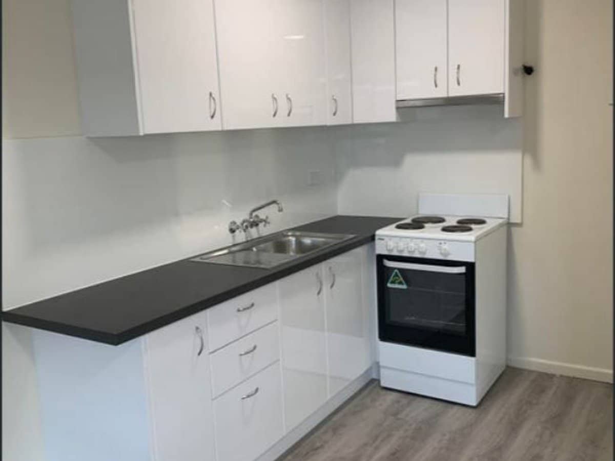 25 Watson Esplanade, Surfers Paradise - Thumbnail 3