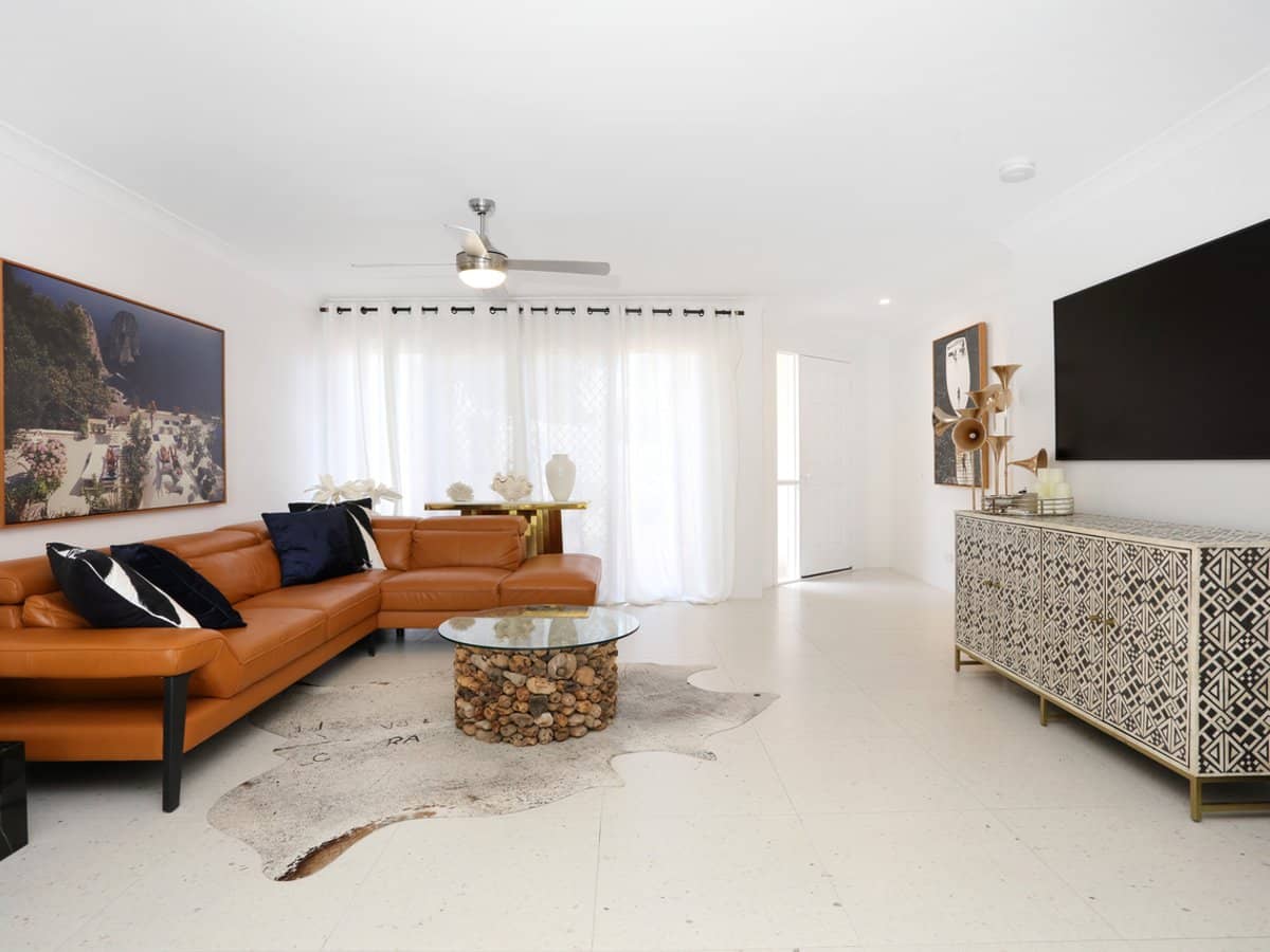 100 Cotlew Street East, SOUTHPORT - Thumbnail 2