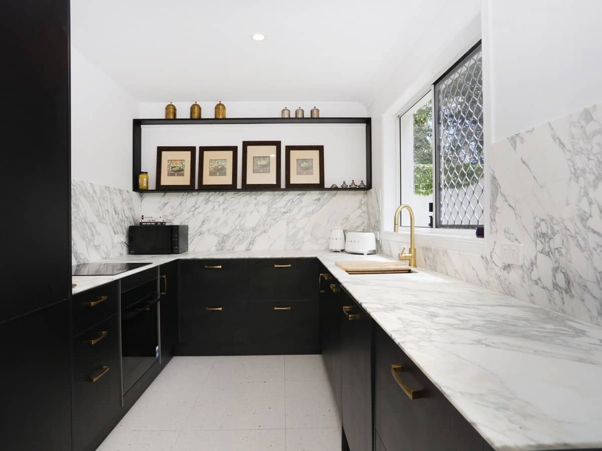 100 Cotlew Street East, SOUTHPORT - Thumbnail 3