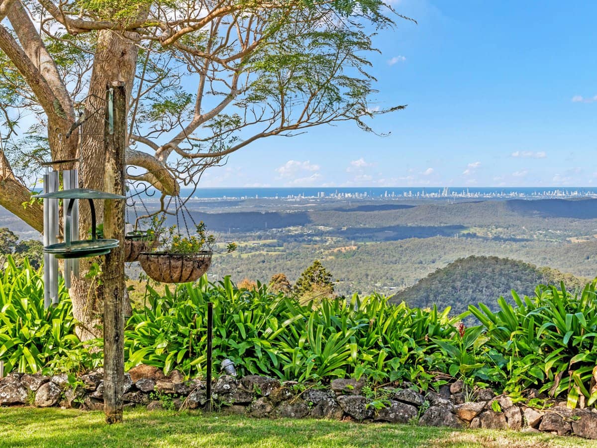 163 Curtis Road, Tamborine Mountain - Thumbnail 1