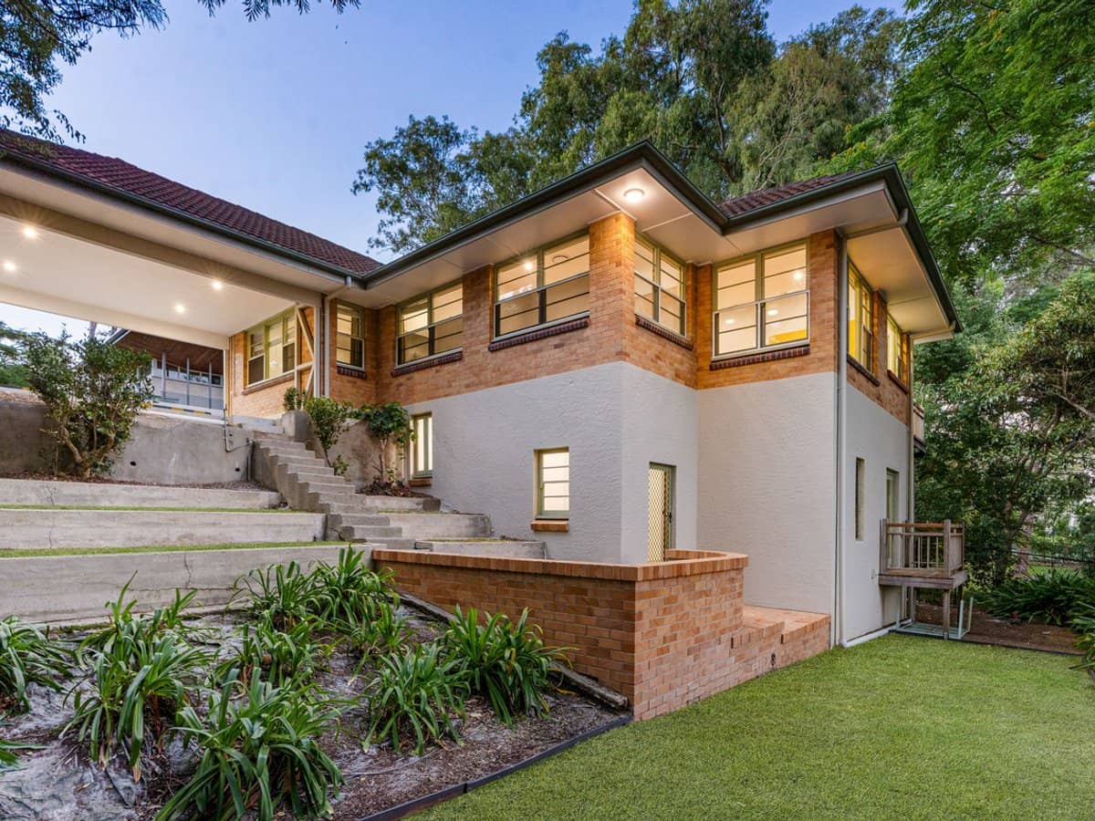 11A Winchester Street, Southport - Thumbnail 2