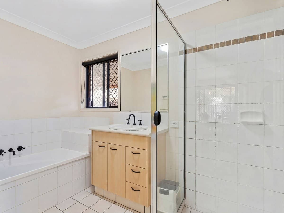 1 Grammar Street, UPPER COOMERA - Thumbnail 9