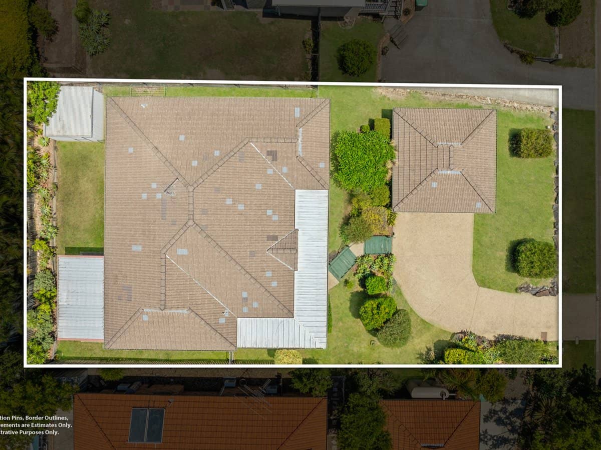 15 Lucy Drive, EDENS LANDING - Thumbnail 16