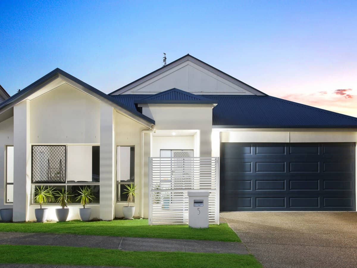 5 Palma Crescent, Varsity Lakes - Thumbnail 1