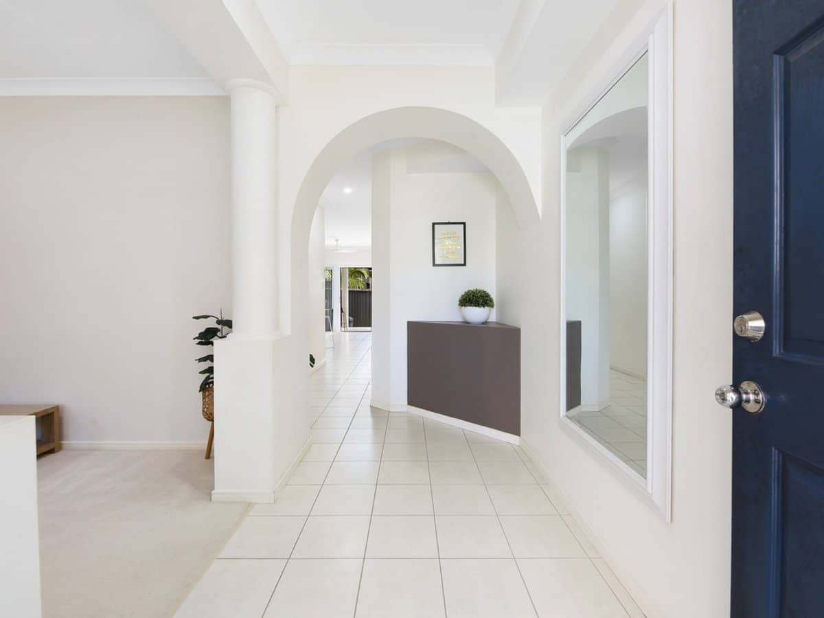 5 Palma Crescent, Varsity Lakes - Thumbnail 4