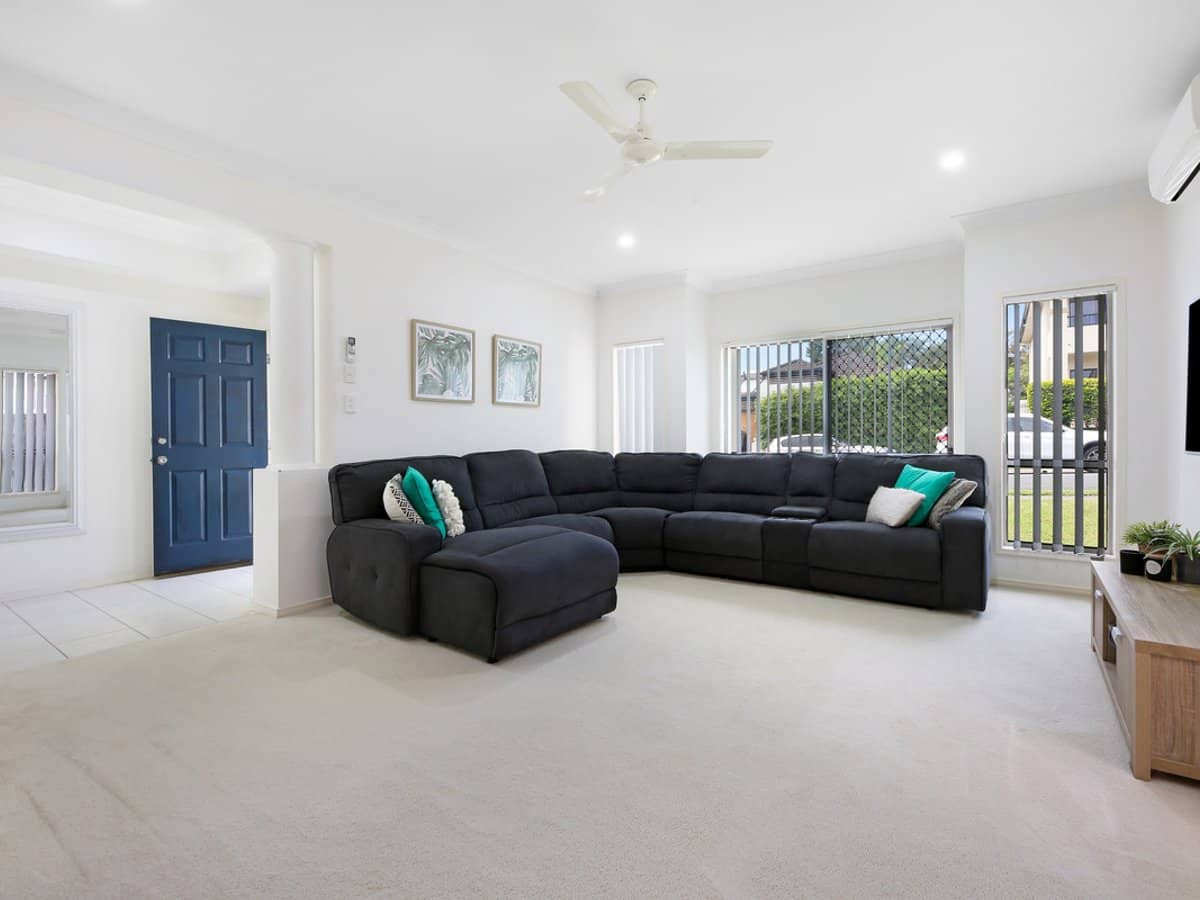 5 Palma Crescent, Varsity Lakes - Thumbnail 5