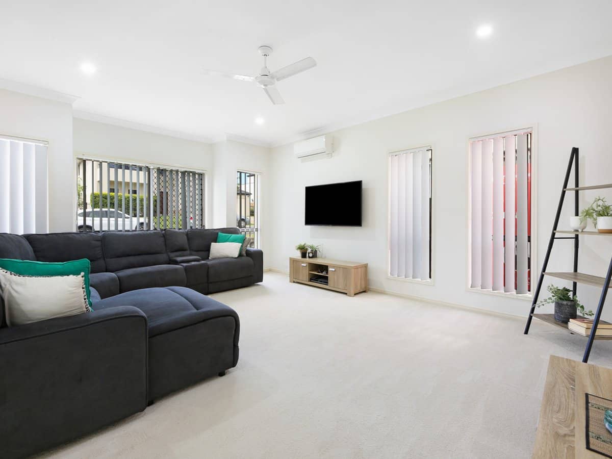 5 Palma Crescent, Varsity Lakes - Thumbnail 6