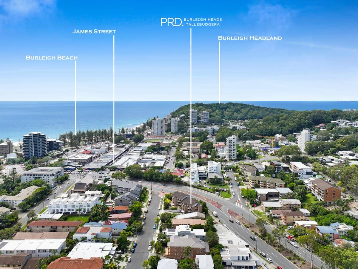 2 Stephens Street, BURLEIGH HEADS - Thumbnail 1