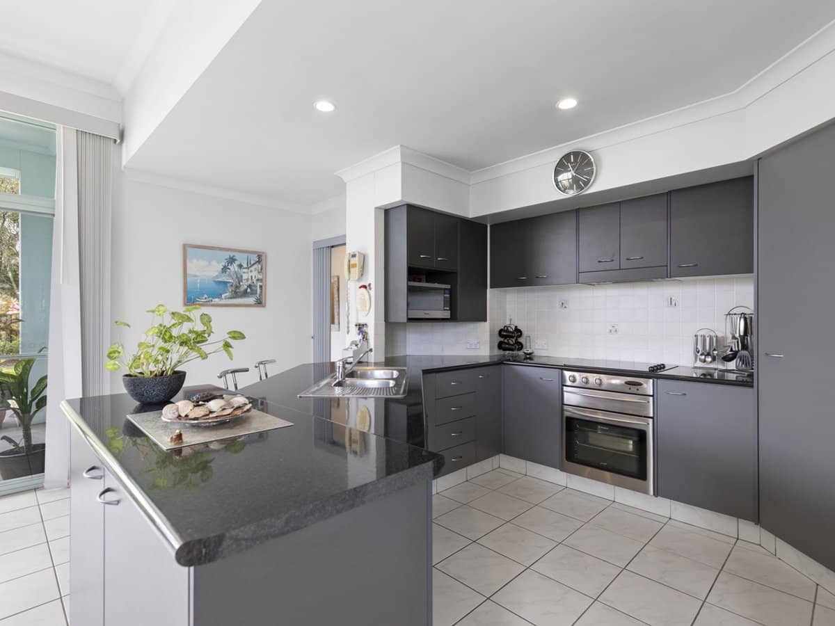 14 Windemere Crescent, VARSITY LAKES - Thumbnail 11