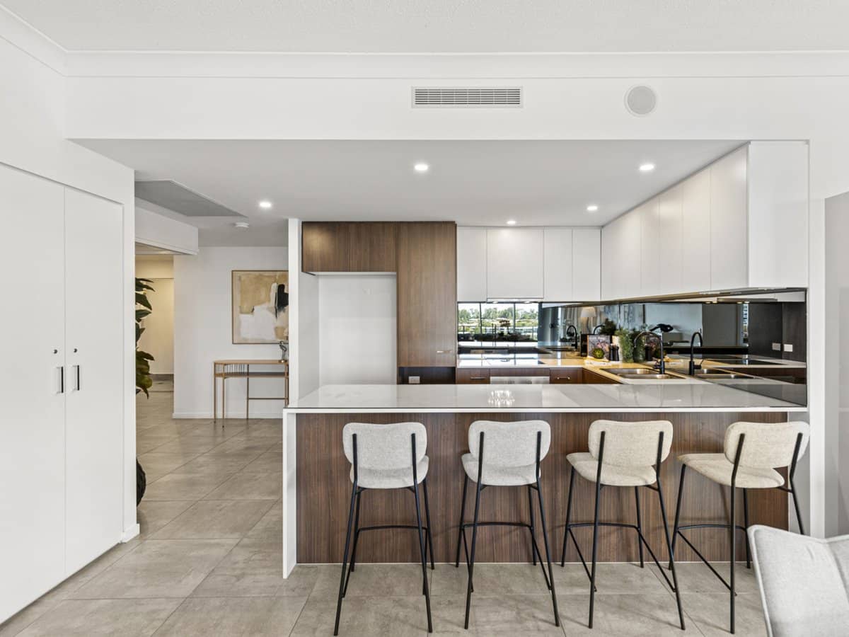 397 Christine Avenue, VARSITY LAKES - Thumbnail 3