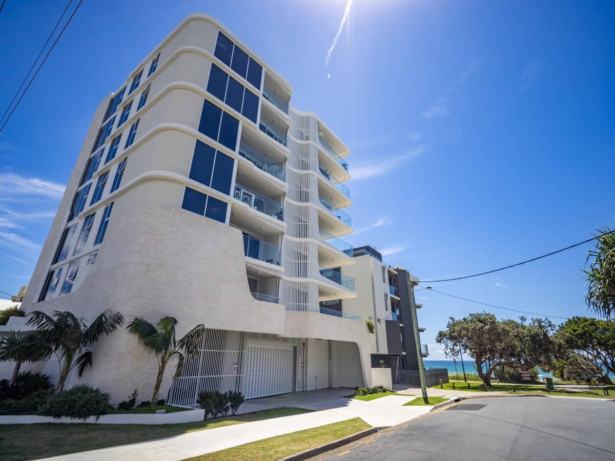 321 Golden Four Drive, TUGUN - Thumbnail 8