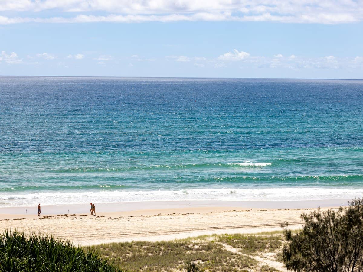 321 Golden Four Drive, TUGUN - Thumbnail 15