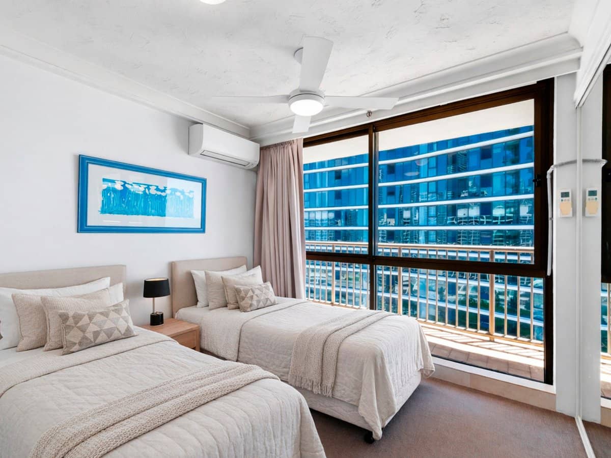 80 The Esplanade, SURFERS PARADISE - Thumbnail 12