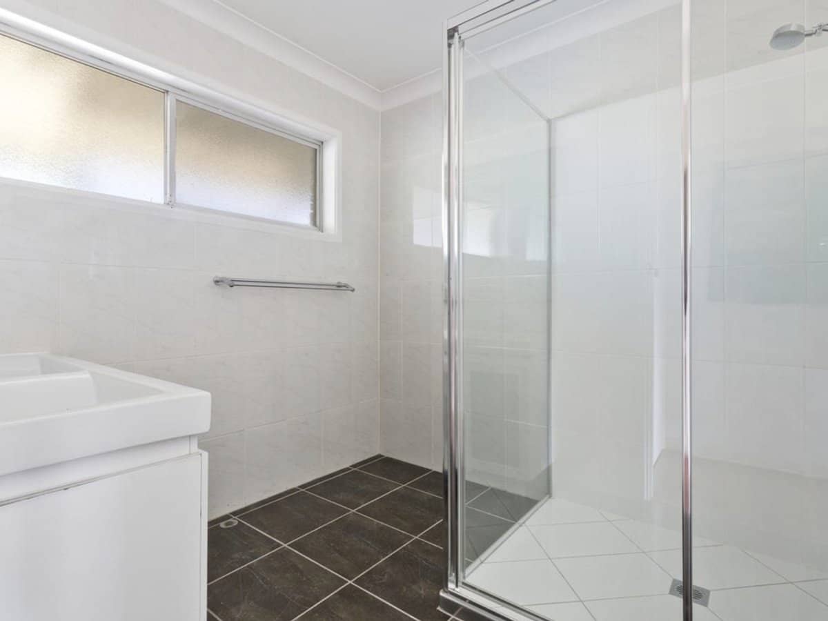 222 Benowa Road, BENOWA - Thumbnail 7