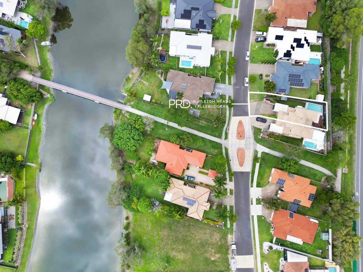 61A Harrier Drive, Burleigh Waters - Thumbnail 22