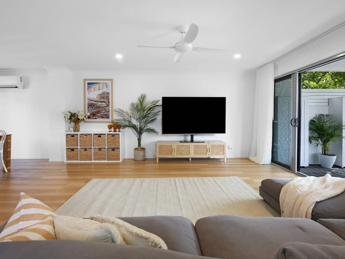 109 Tours Way, Burleigh Waters - Thumbnail 3