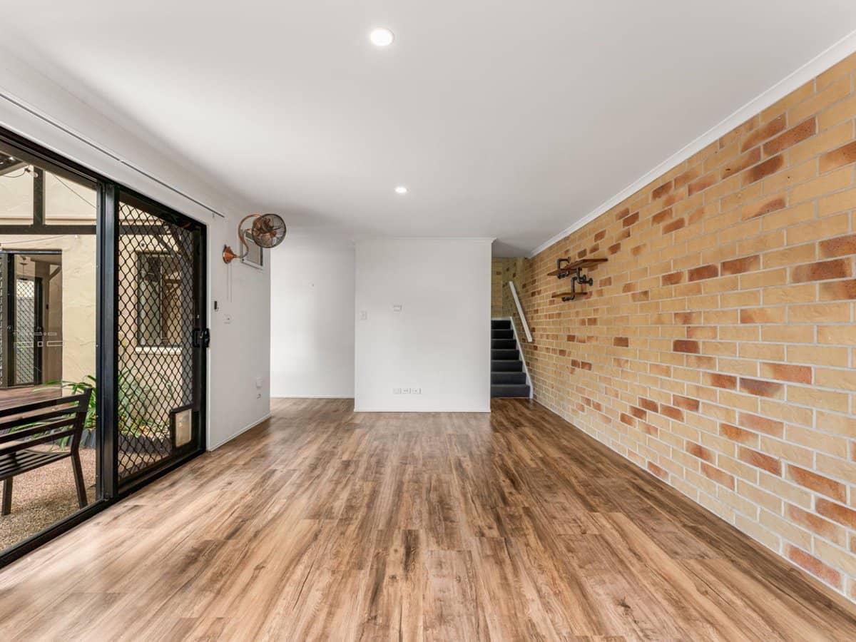 61 Harburg Drive, Beenleigh - Thumbnail 4