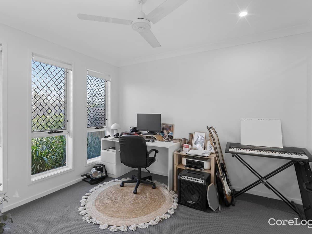 21 Matasha Crescent, PIMPAMA - Thumbnail 5