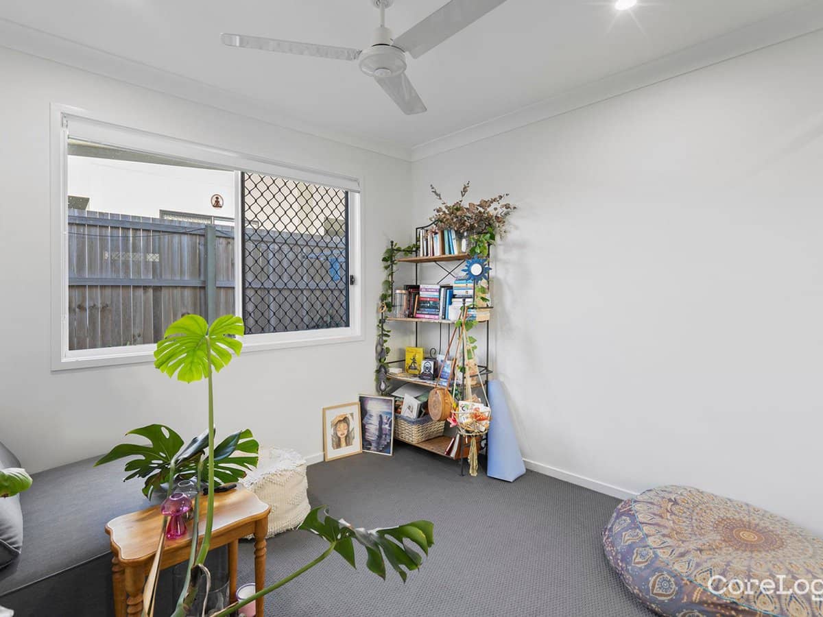 21 Matasha Crescent, PIMPAMA - Thumbnail 8