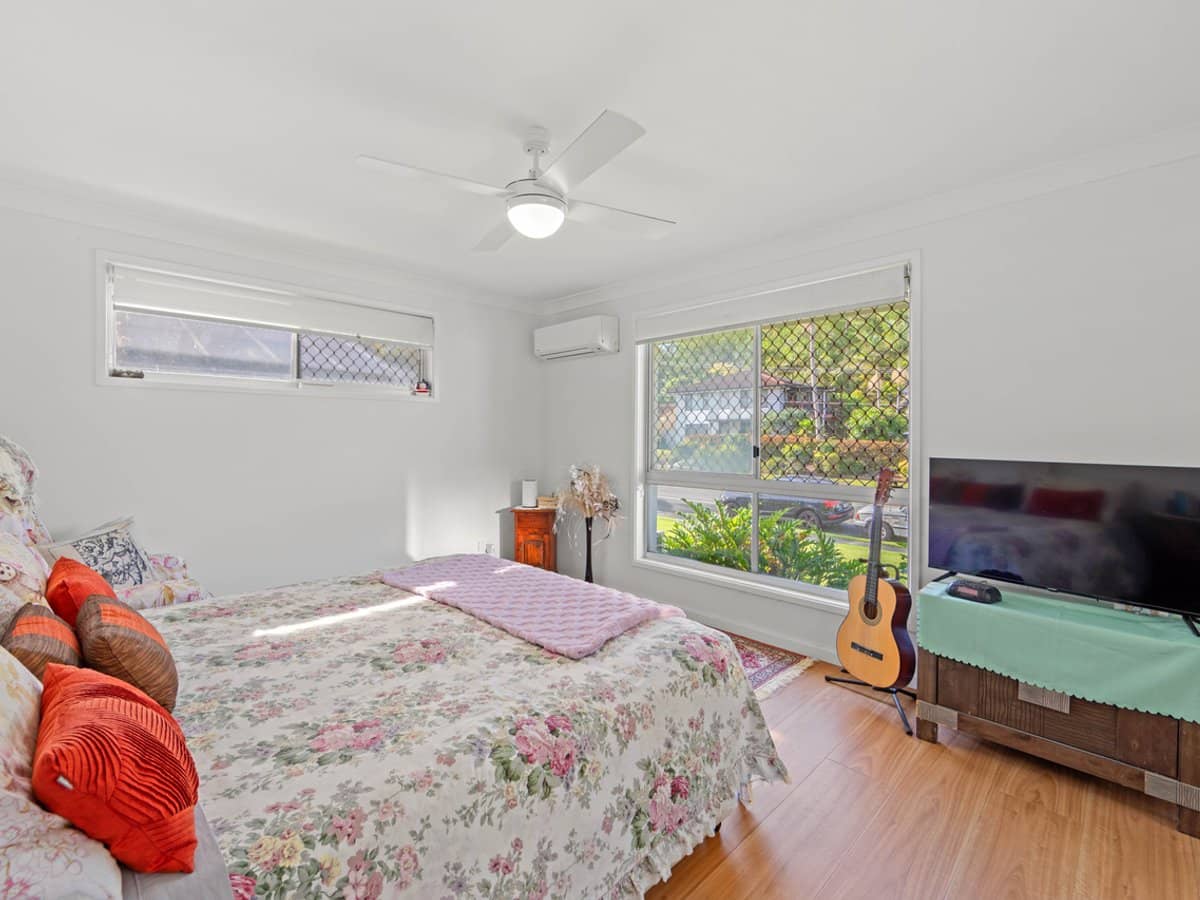 14 Mirreen Drive, TUGUN - Thumbnail 8