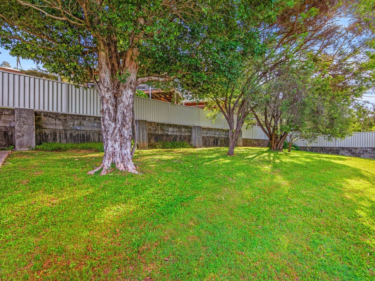 14 Mirreen Drive, TUGUN - Thumbnail 11