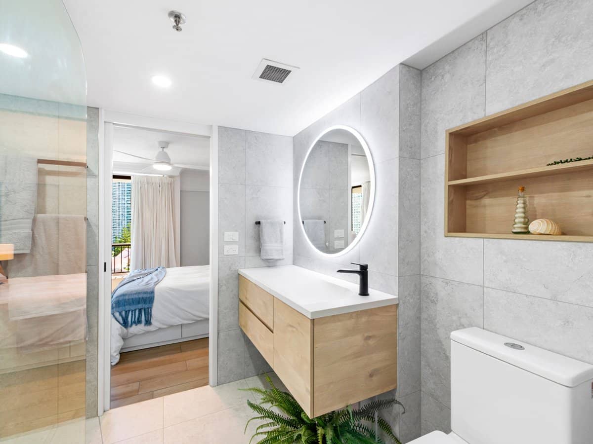 5 Enderley Avenue, SURFERS PARADISE - Thumbnail 13