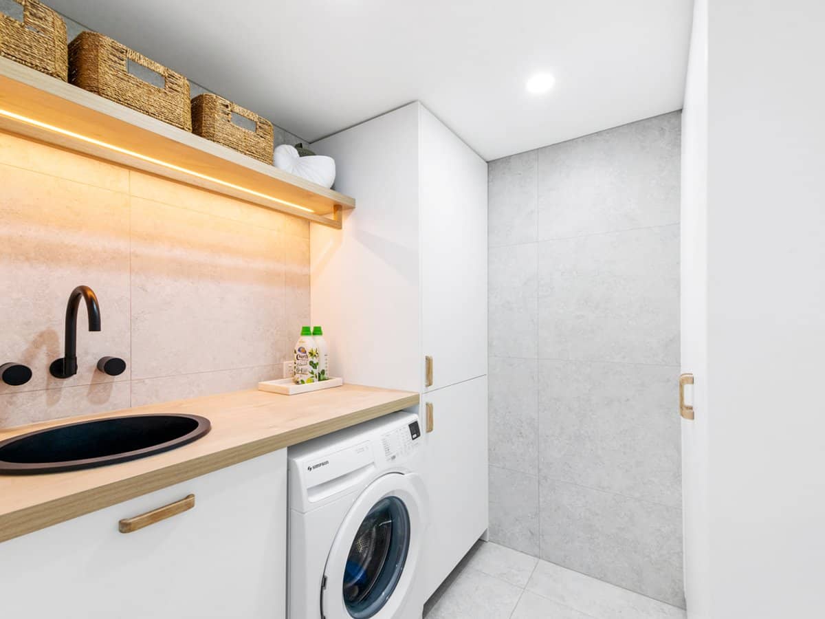 5 Enderley Avenue, SURFERS PARADISE - Thumbnail 14