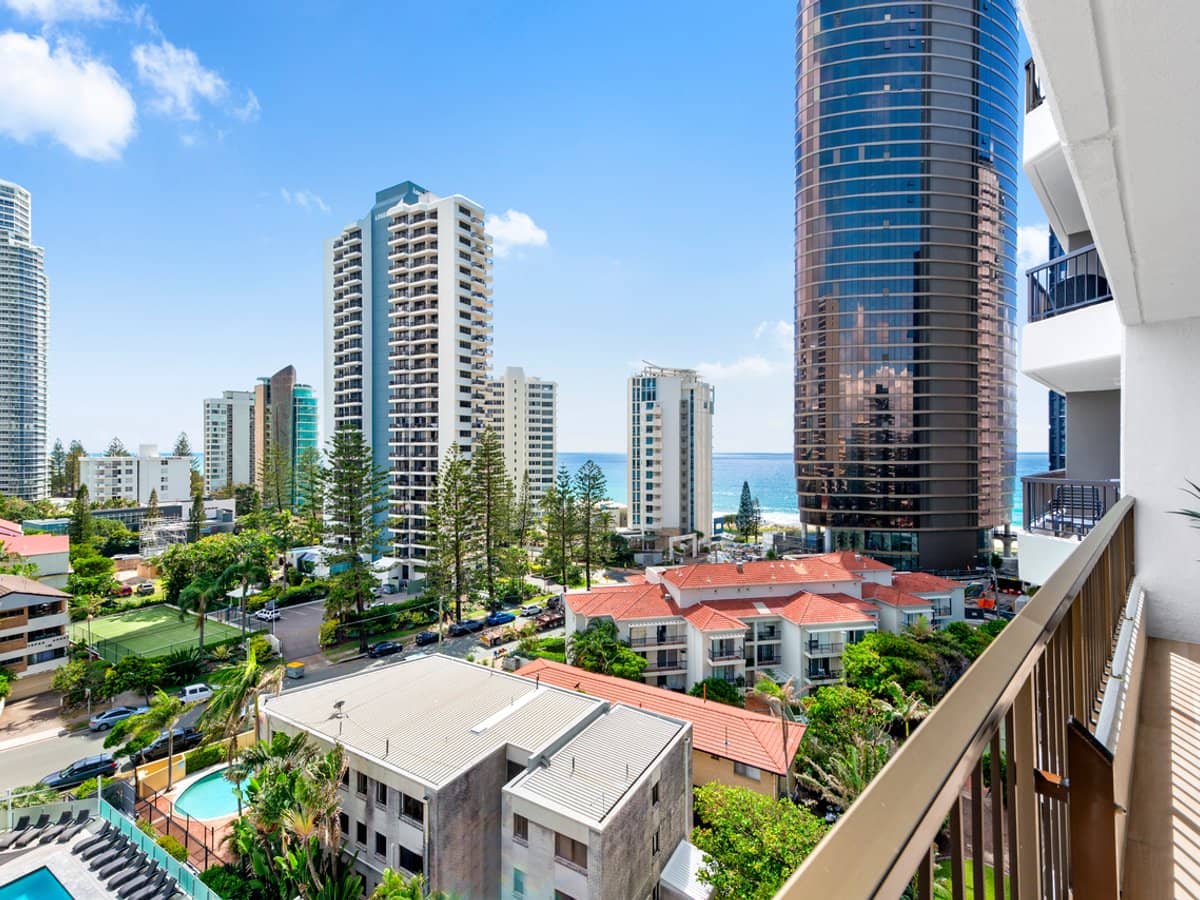 5 Enderley Avenue, SURFERS PARADISE - Thumbnail 15