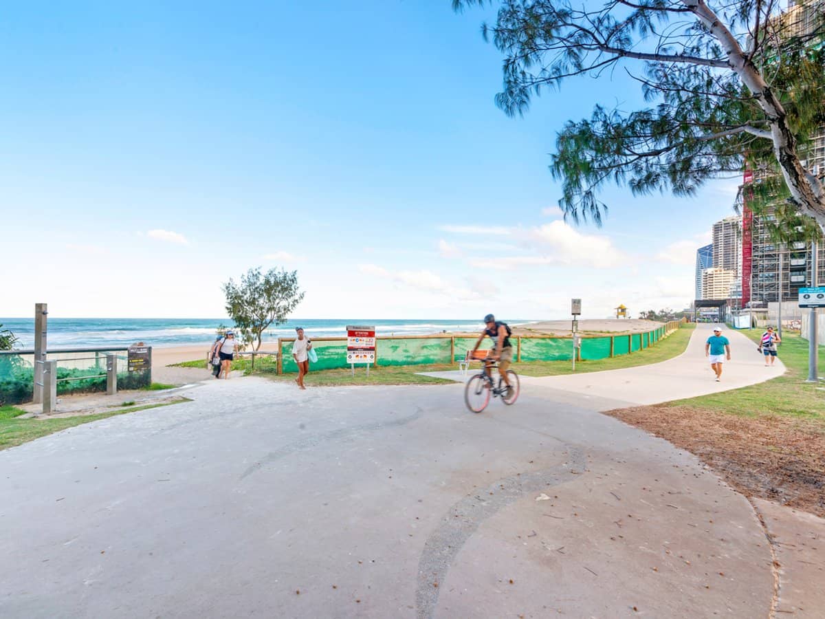 5 Enderley Avenue, SURFERS PARADISE - Thumbnail 31