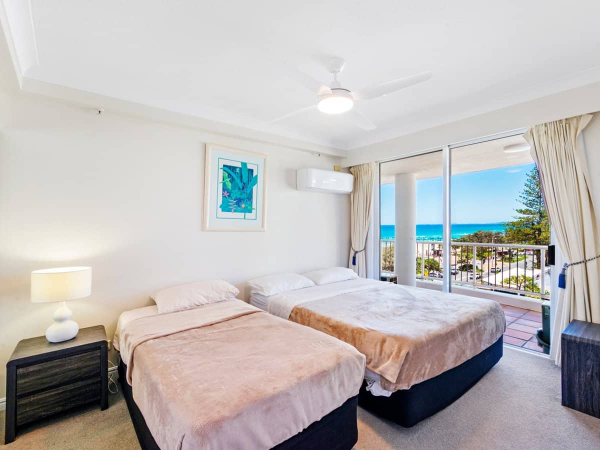 2 View Avenue, Surfers Paradise - Thumbnail 11