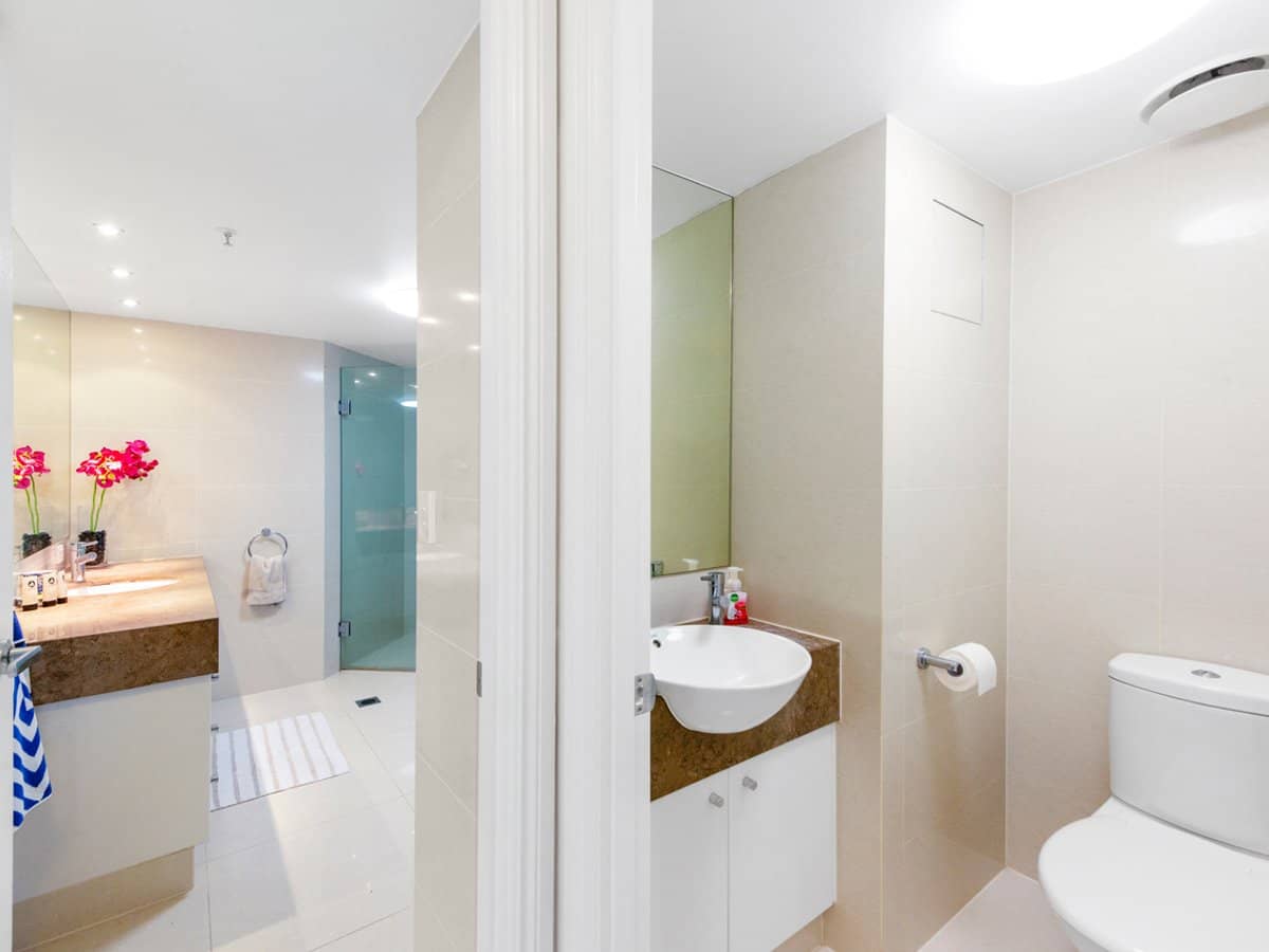 2 View Avenue, Surfers Paradise - Thumbnail 13