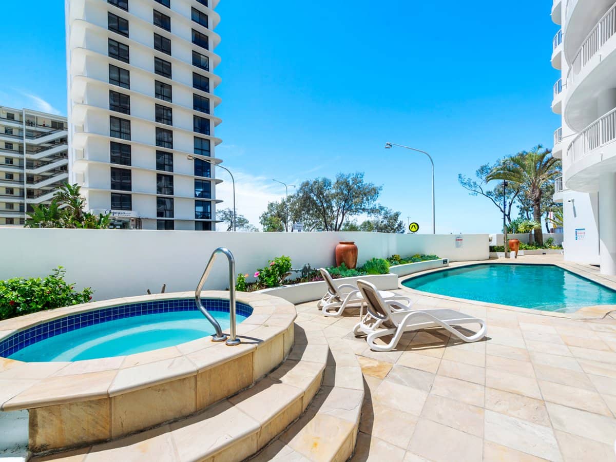 2 View Avenue, Surfers Paradise - Thumbnail 20