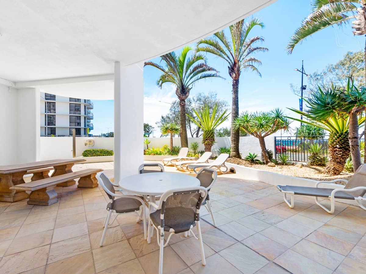 2 View Avenue, Surfers Paradise - Thumbnail 22