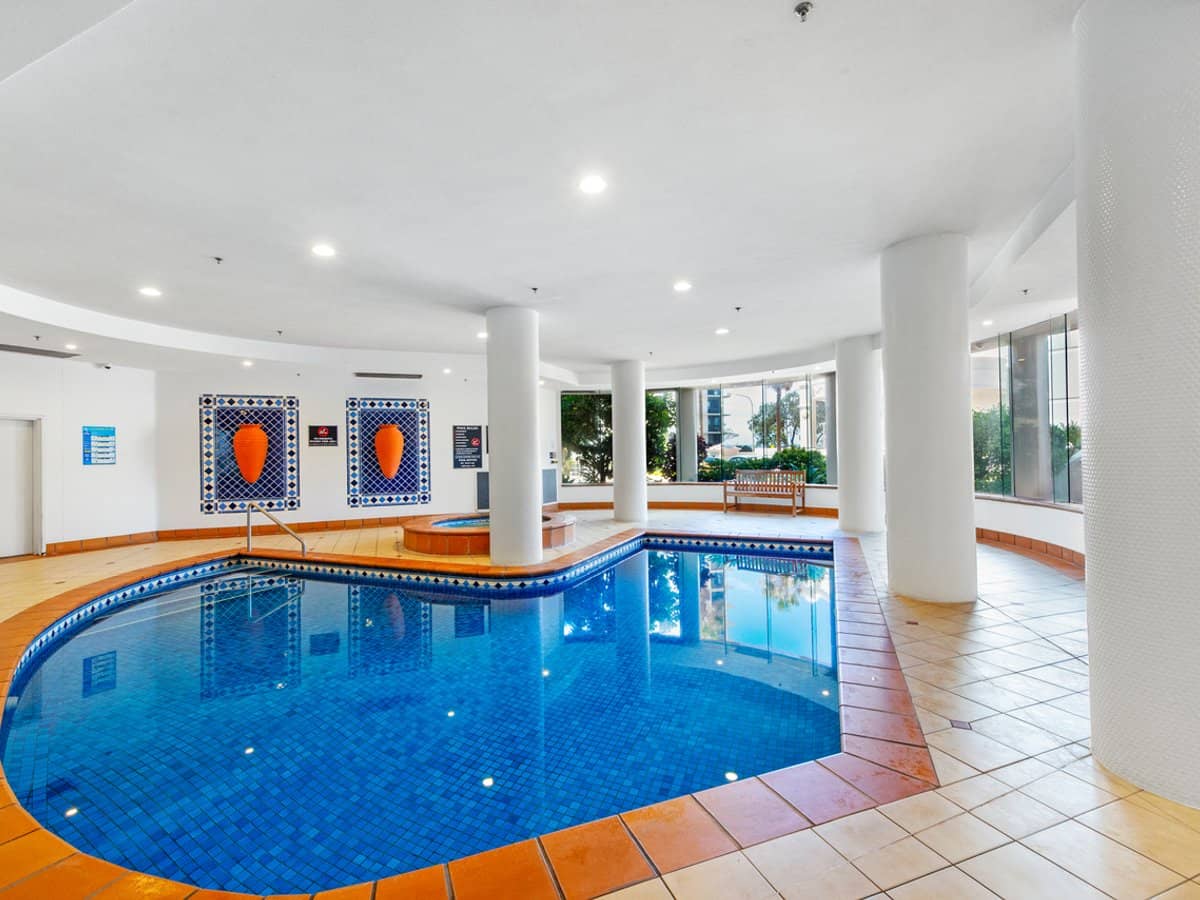 2 View Avenue, Surfers Paradise - Thumbnail 24