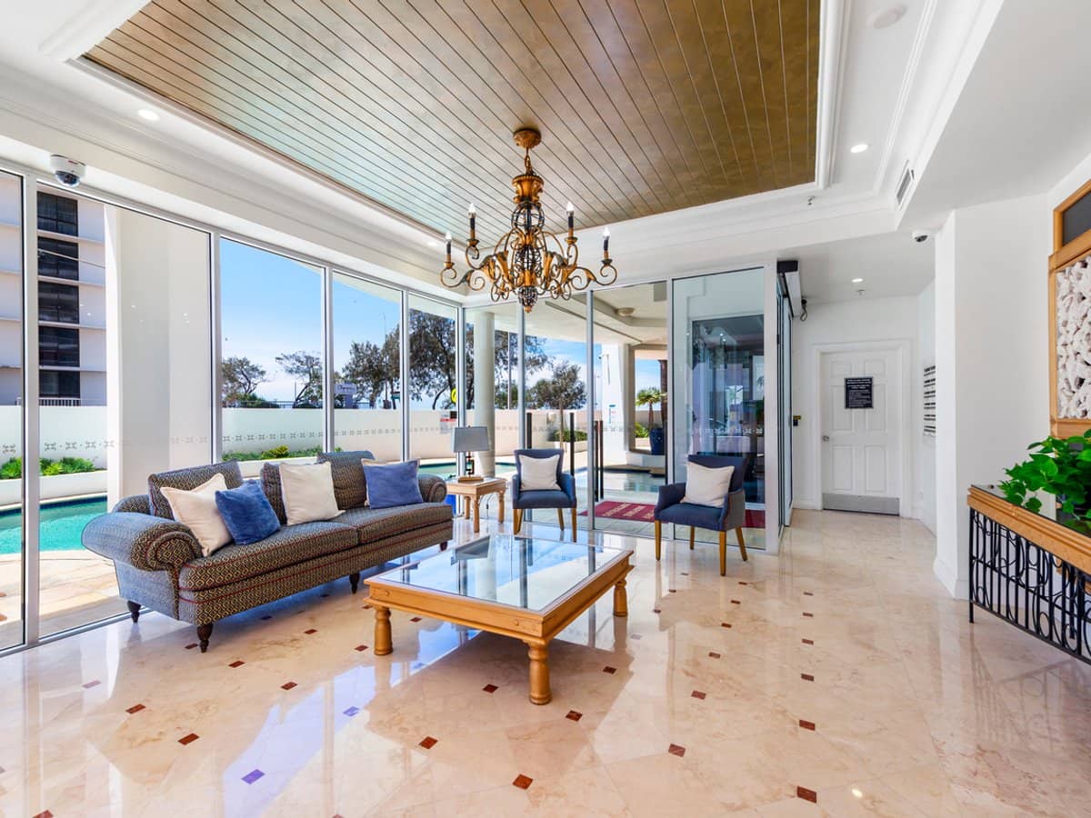 2 View Avenue, Surfers Paradise - Thumbnail 25