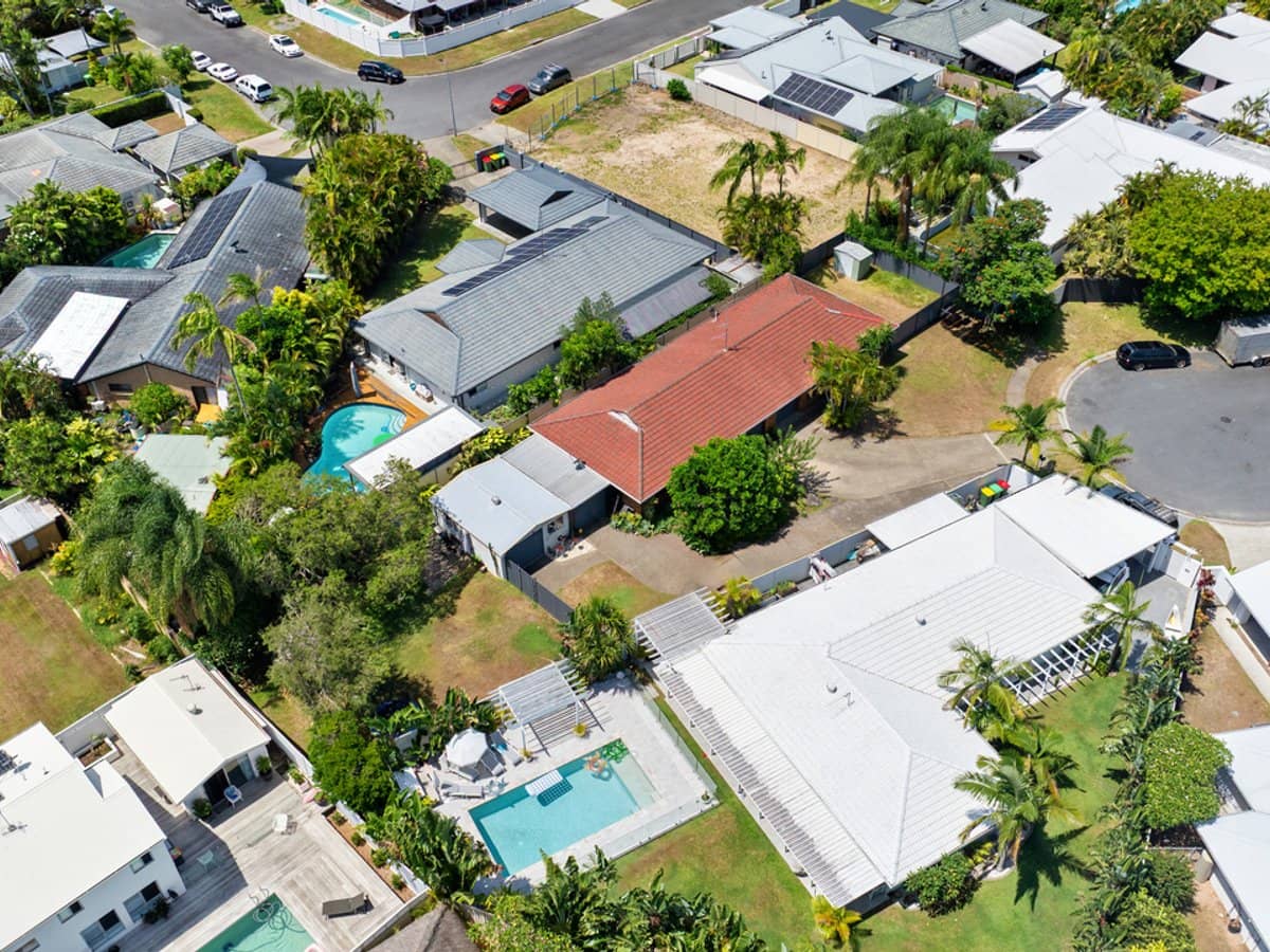 9 Falcon Court, Burleigh Heads - Thumbnail 19