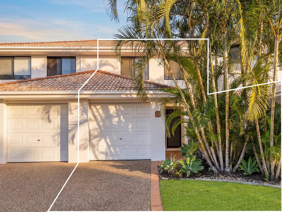 323 Christine Avenue, VARSITY LAKES - Thumbnail 1