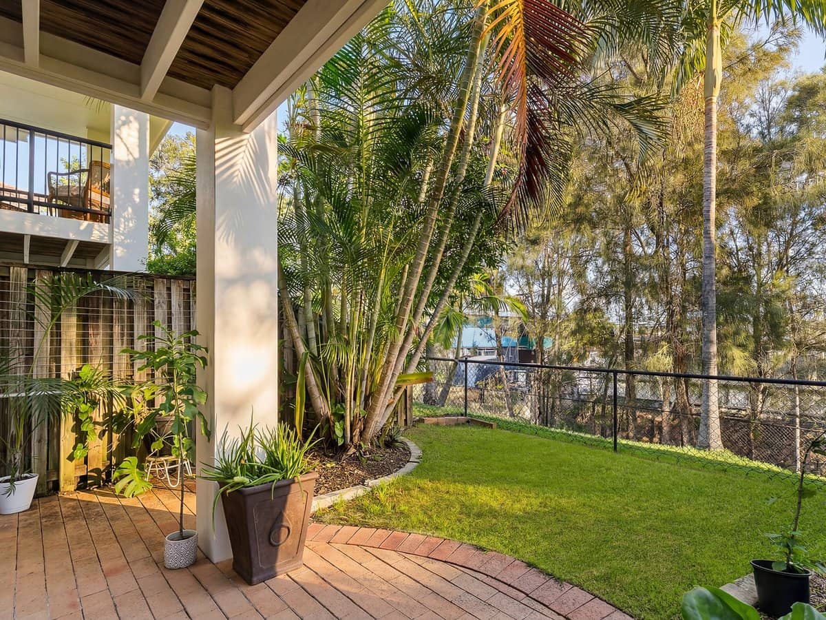 323 Christine Avenue, VARSITY LAKES - Thumbnail 5