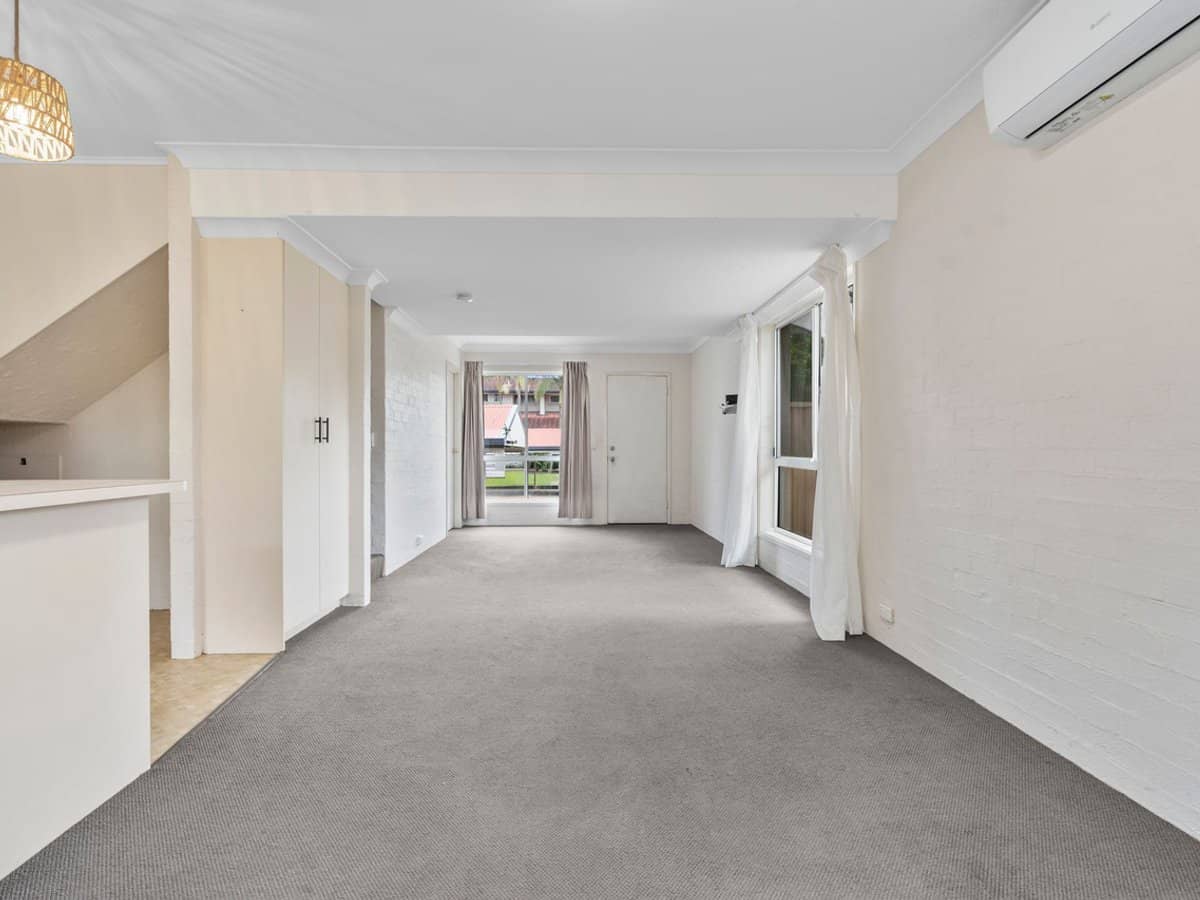 13-17 Brown Street, LABRADOR - Thumbnail 19