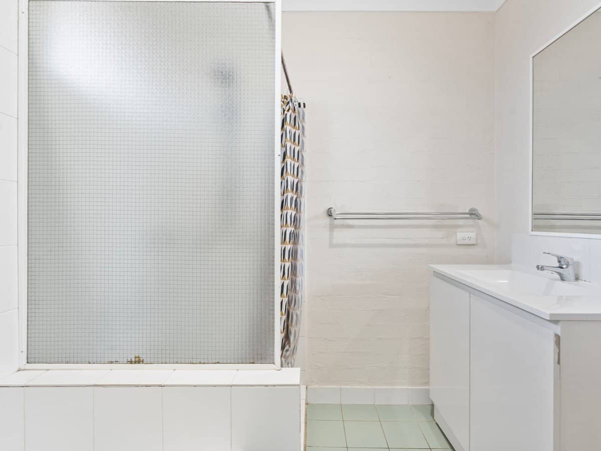 13-17 Brown Street, LABRADOR - Thumbnail 24