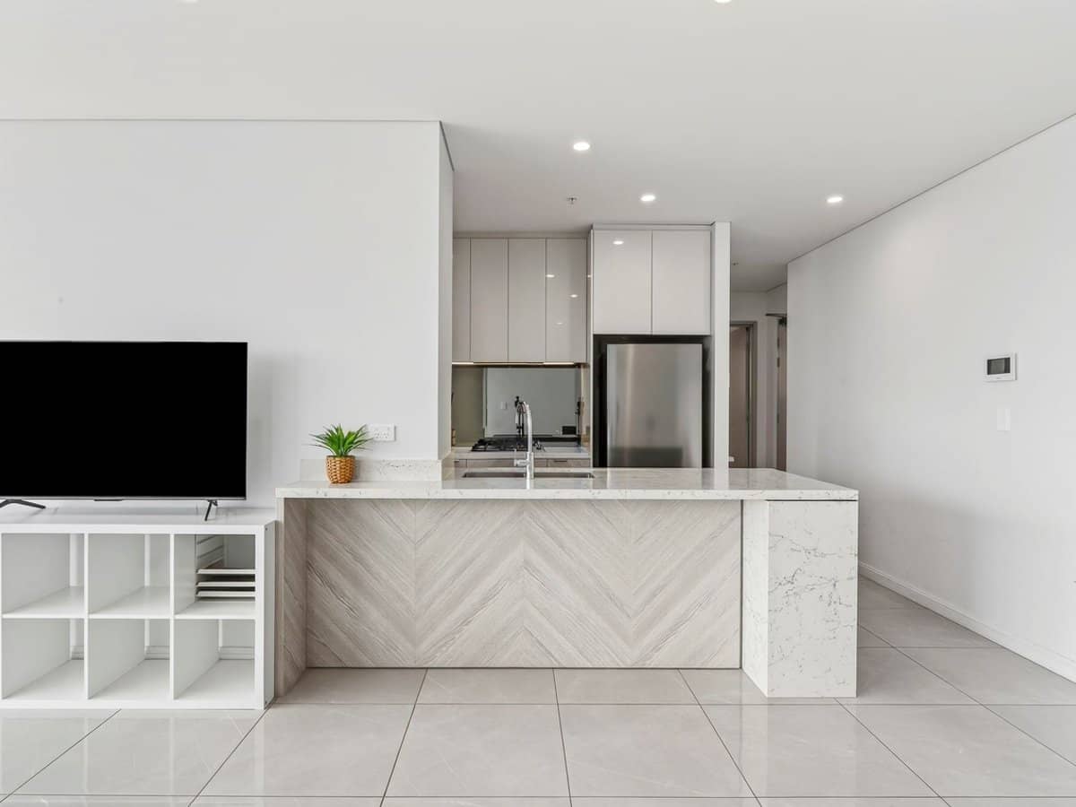 88 The Esplanade, Surfers Paradise - Thumbnail 5