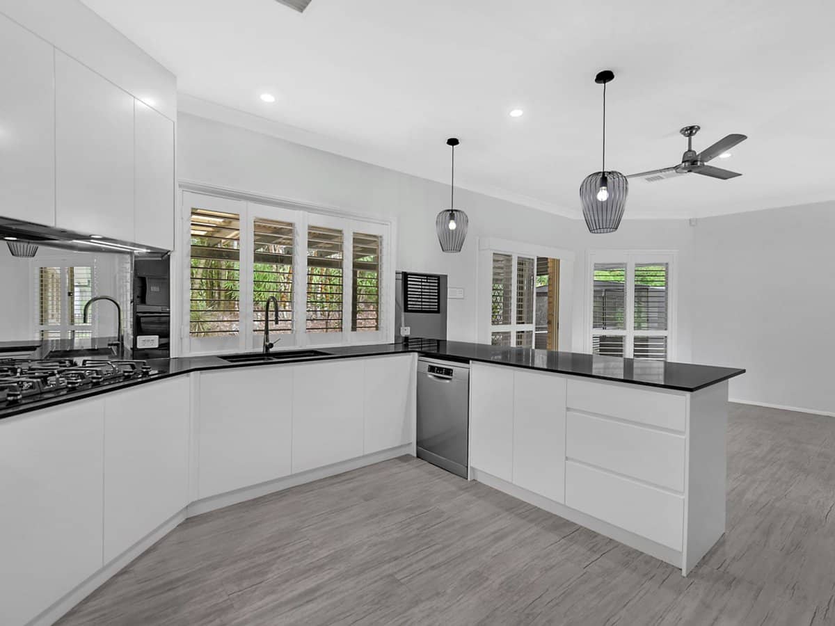 16 Xanadu Court, Tallai - Thumbnail 9