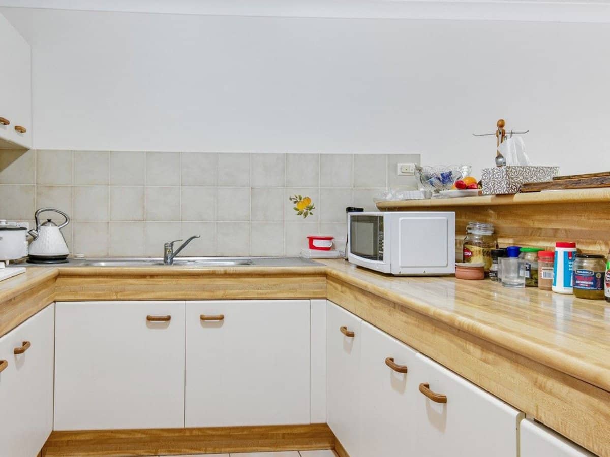 2/92 Stanhill Drive, Surfers Paradise - Thumbnail 6